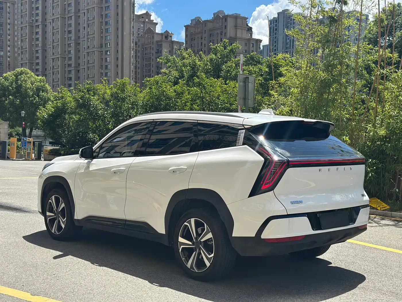 Geely Atlas L 2025 2025 Model 4th Gen 1.5TD DCT Shanhe