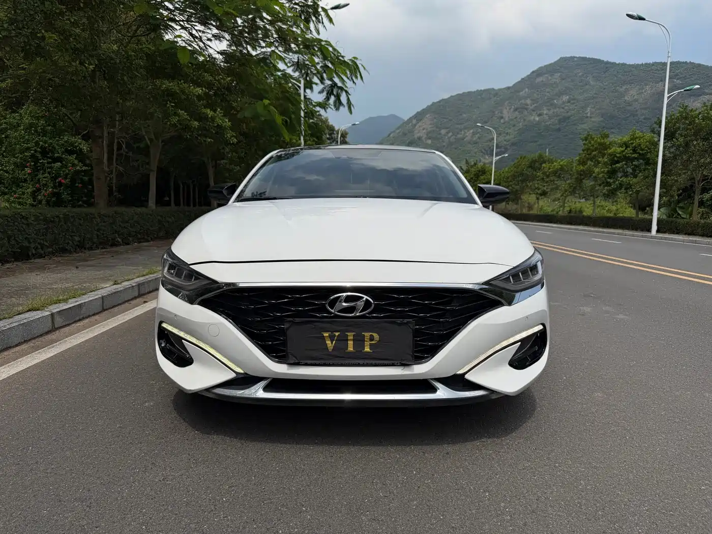 Hyundai Lafesta 2021 2021 280TGDi DLX Luxury Edition