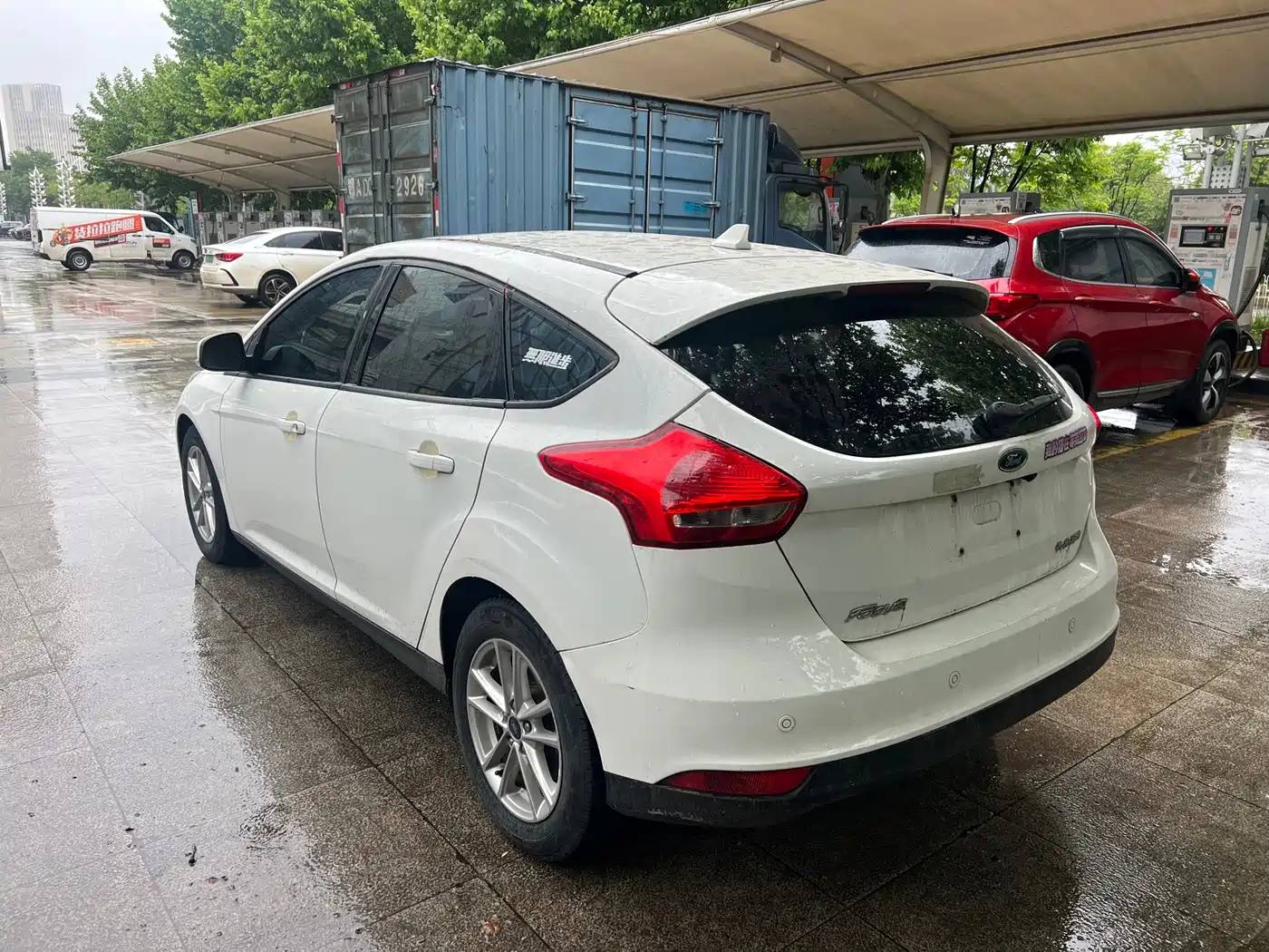 Photo 11 - Ford Focus