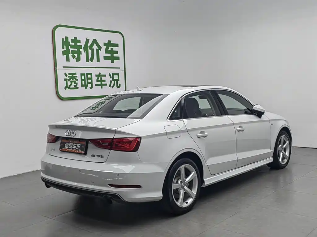 Audi A3 (Import) 2016 2015 Limousine 45 TFSI S line Luxury