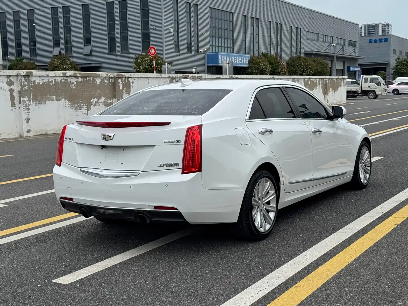 Cadillac ATS-L 2017 28T Fashion фото 15