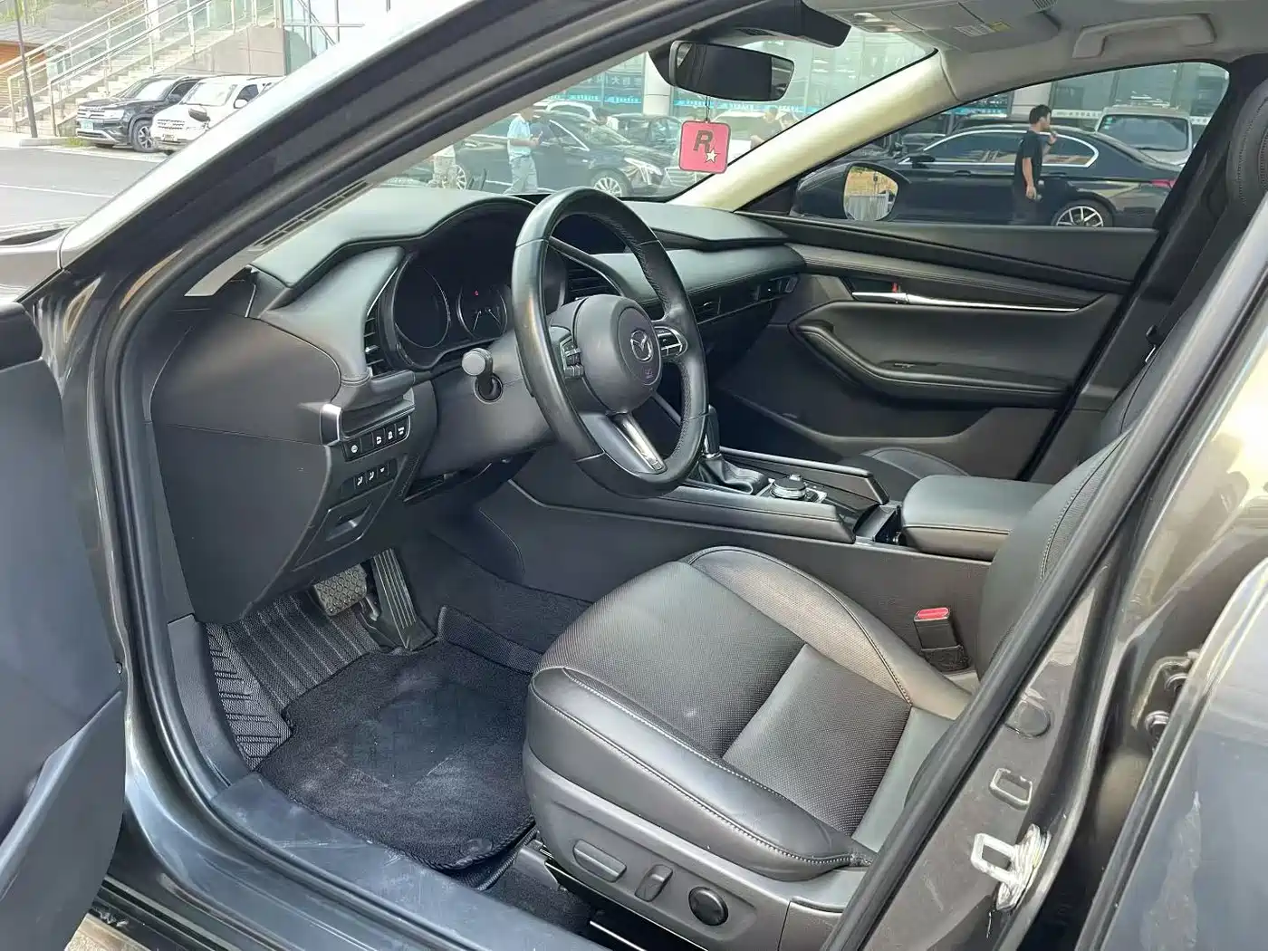 Mazda Mazda3 Axela 2024 2023 2.0L Auto Zhiyao