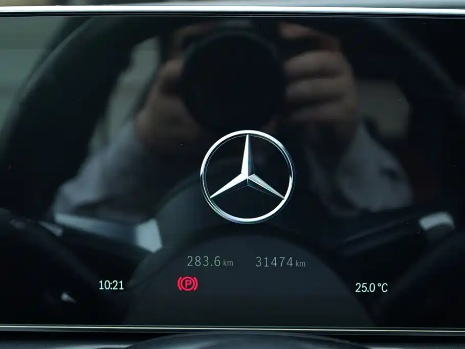 Mercedes-Benz C-Class 2022 Facelift C 260 L Sport фото 8