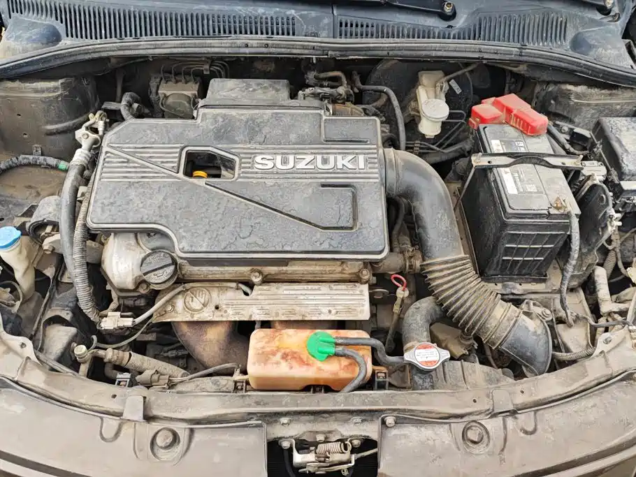صورة 10 - Suzuki SX4