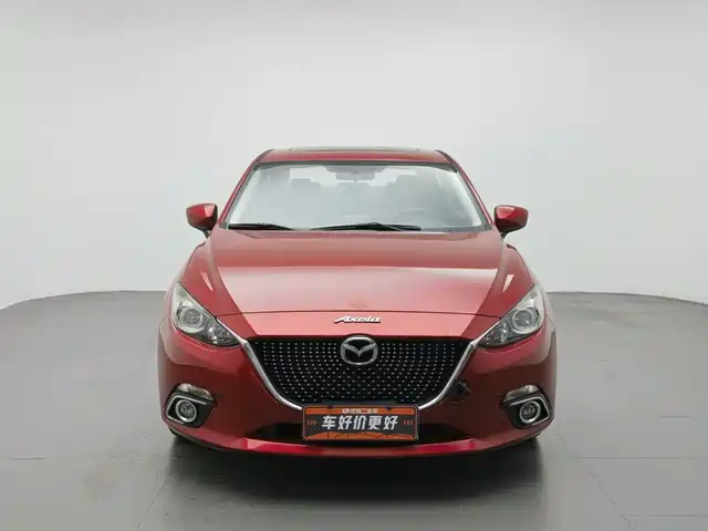 Mazda Mazda3 Axela 2016 Sedan 1.5L Automatic Luxury — фото 3