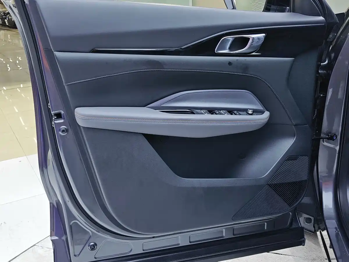 Photo 14 - Changan Oshan Z6
