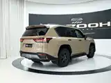 Photo 4 - Lexus LX