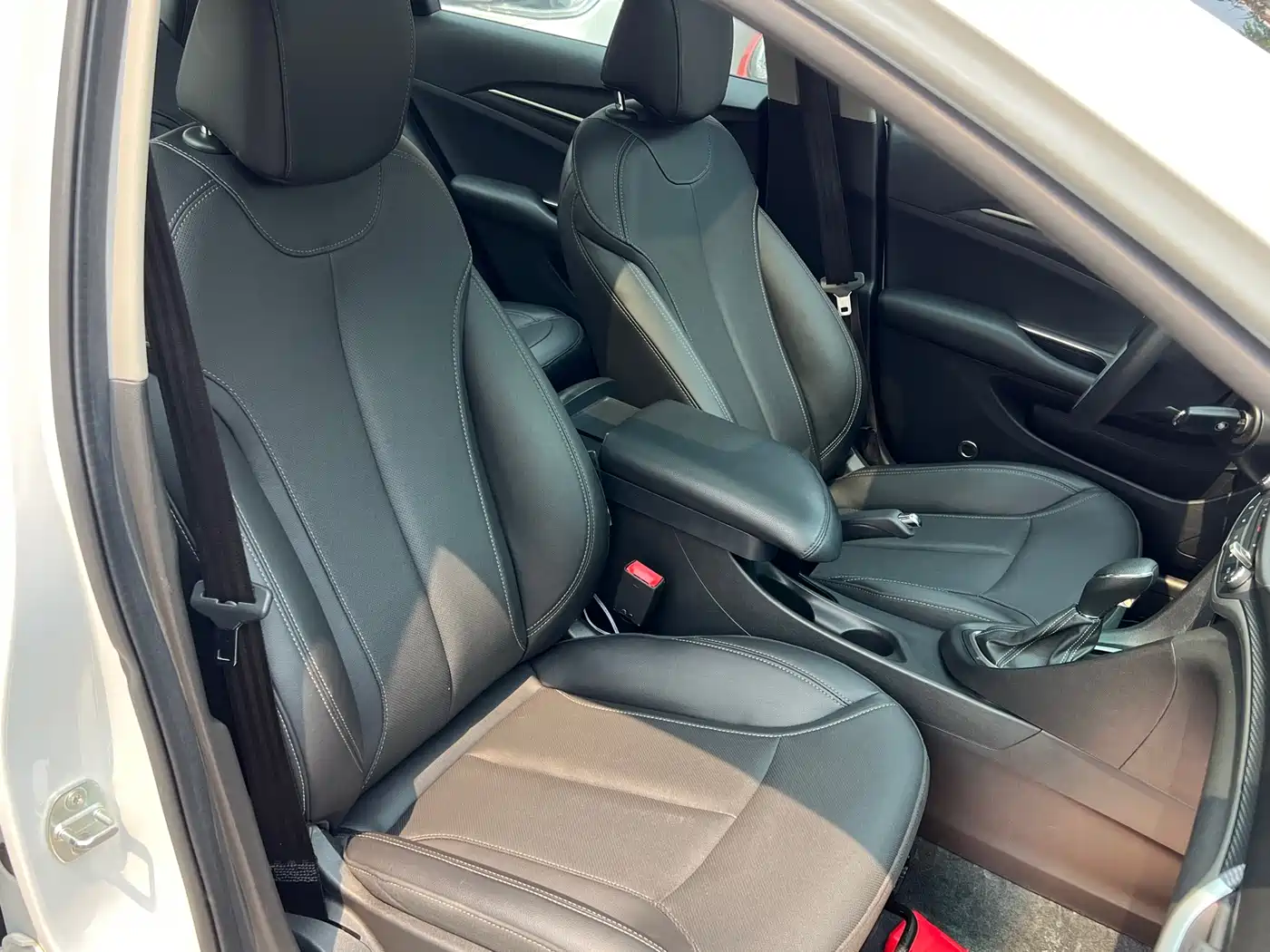 Buick Excelle 2021 Exemplar 1.5L Auto Elite фото 18