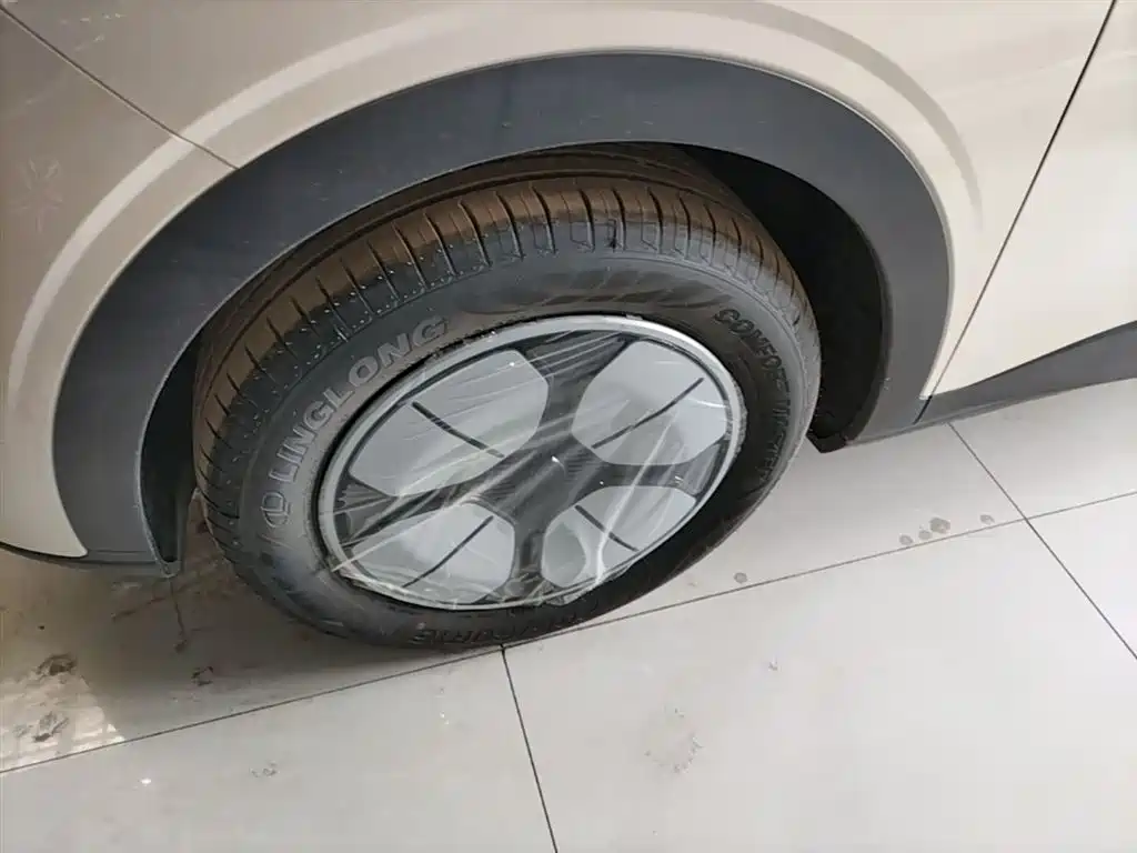 Geely Galaxy Starry Wish 2026 Edition 310km Youth Version фото 23