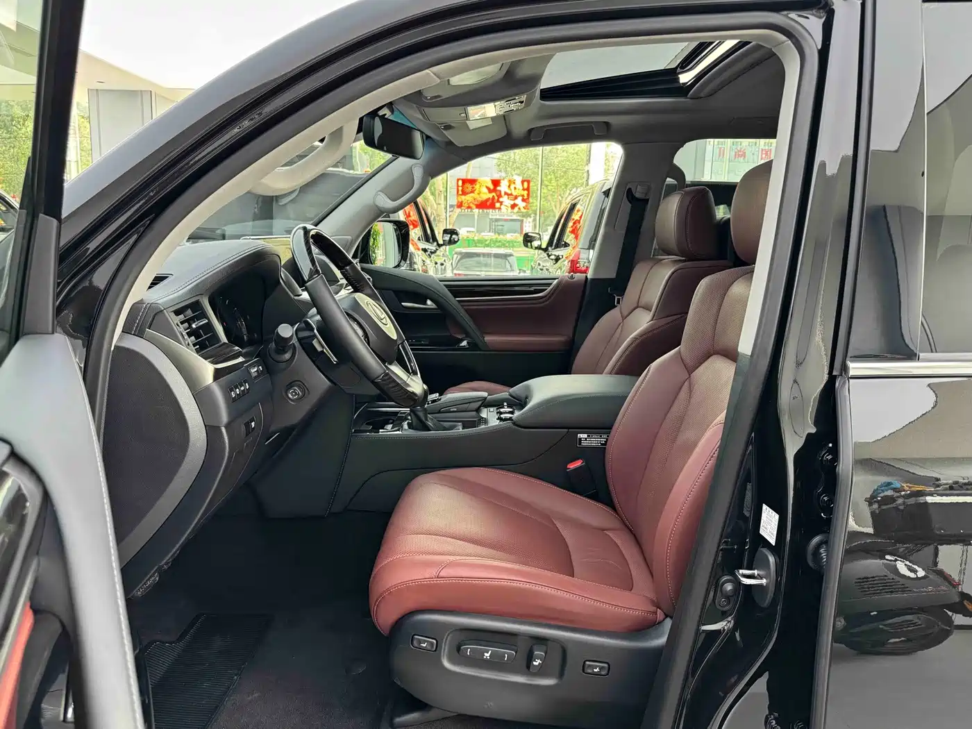 Lexus LX 2020 2019 570 Prestige Luxury Edition