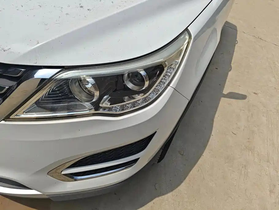 Baojun 560 2017 2016 1.8L Manual Value