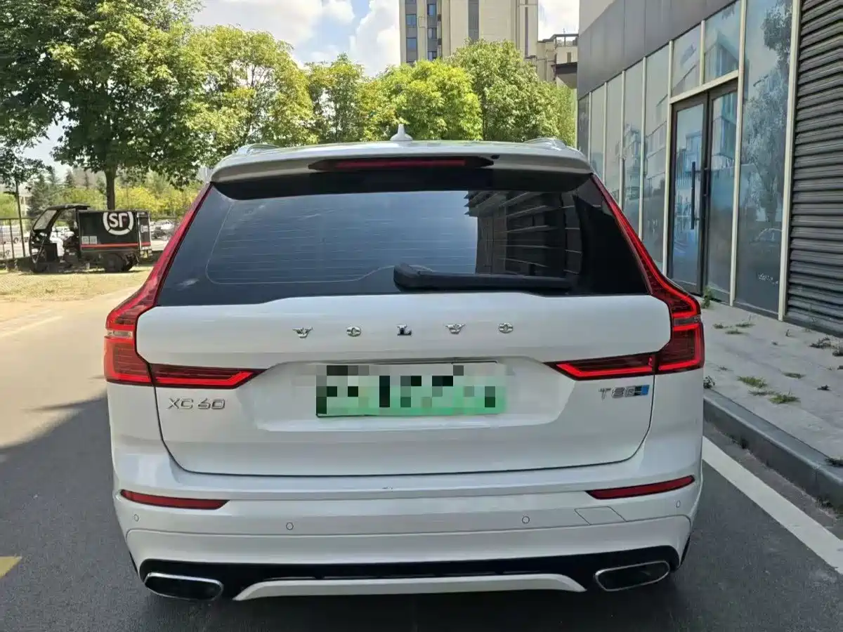Volvo XC60 Plug-in Hybrid 2018 2019 T8 Twin Engine Excellence Luxury (China VI)