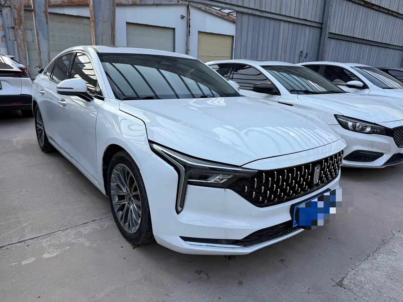  Besturn Besturn B70 2022 1.5T Automatic 15th Anniversary Classic 3