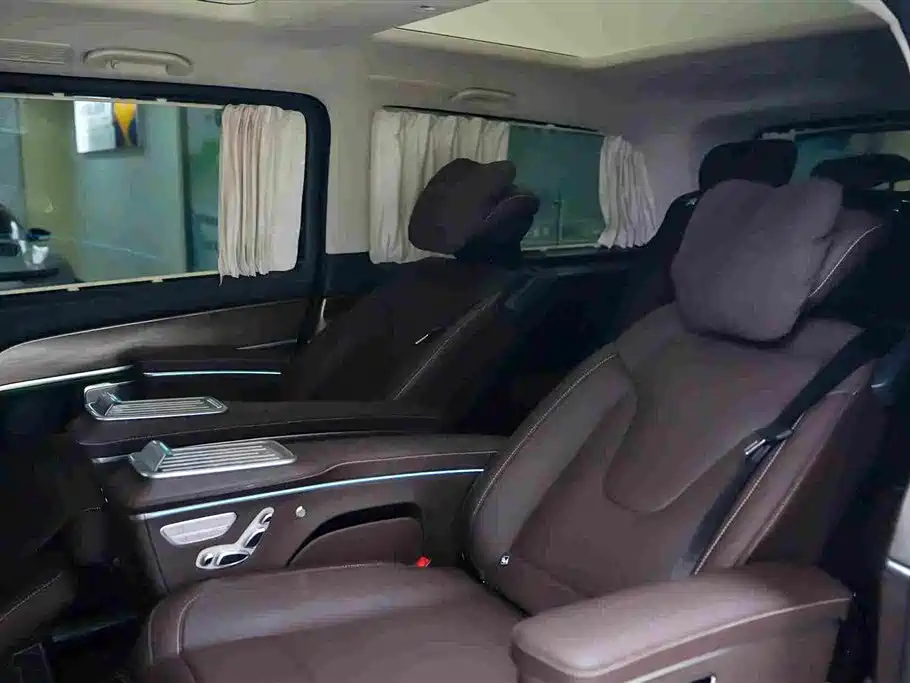 Mercedes-Benz V-Class 2025 2024 V 300 L Long Wheelbase Luxury Edition