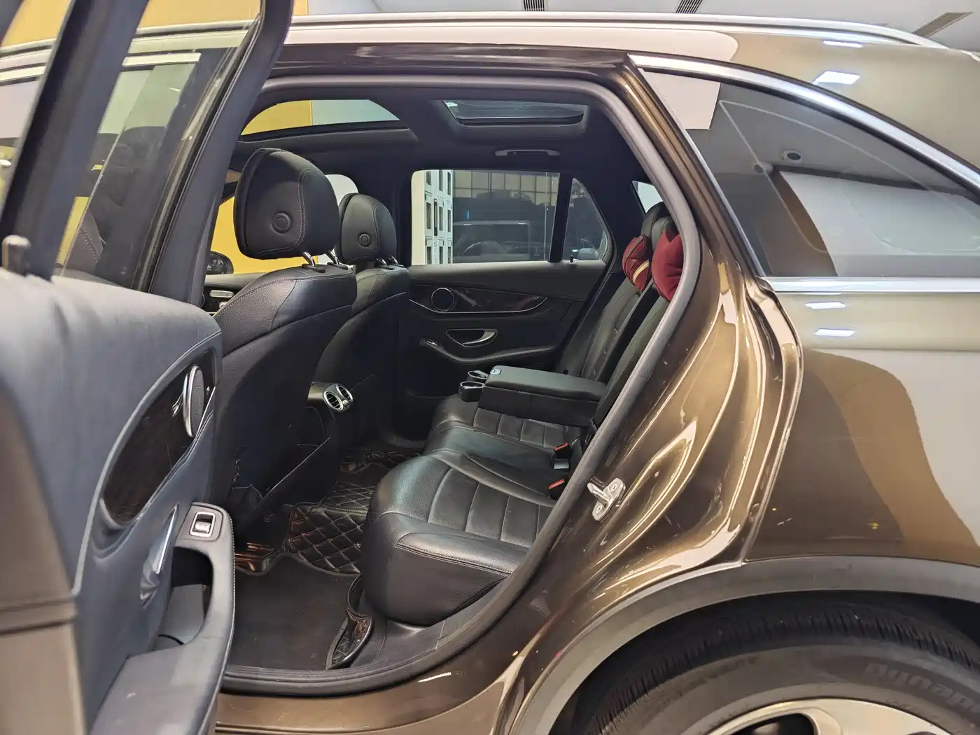 Mercedes-Benz GLC 2017 GLC 260 4MATIC Luxury фото 22