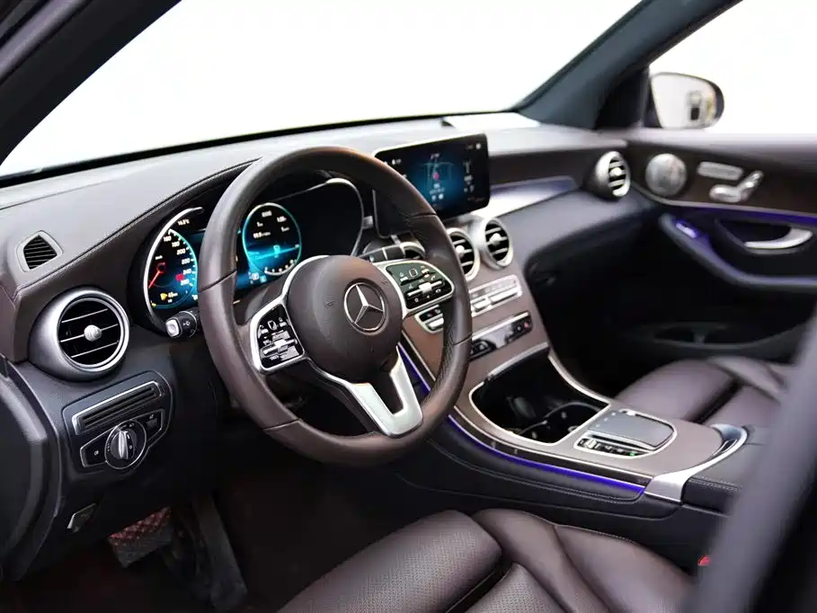 Mercedes-Benz GLC 2020 GLC 260 L 4MATIC Luxury фото 6
