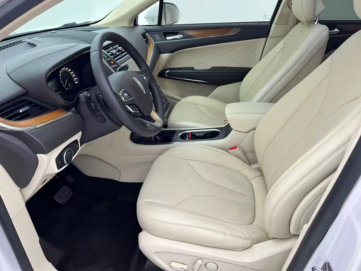 Lincoln MKC 2018 2014 2.0T AWD Elegance