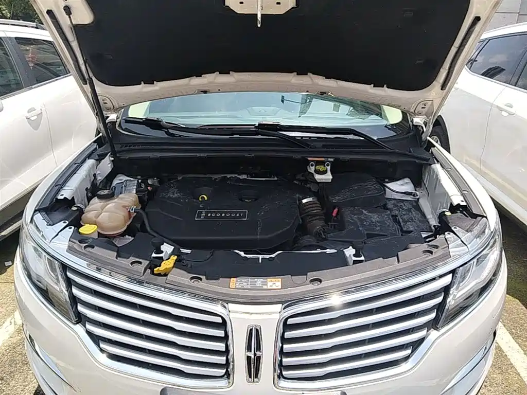Lincoln MKC 2016 2016 2.0T 2WD Luxury