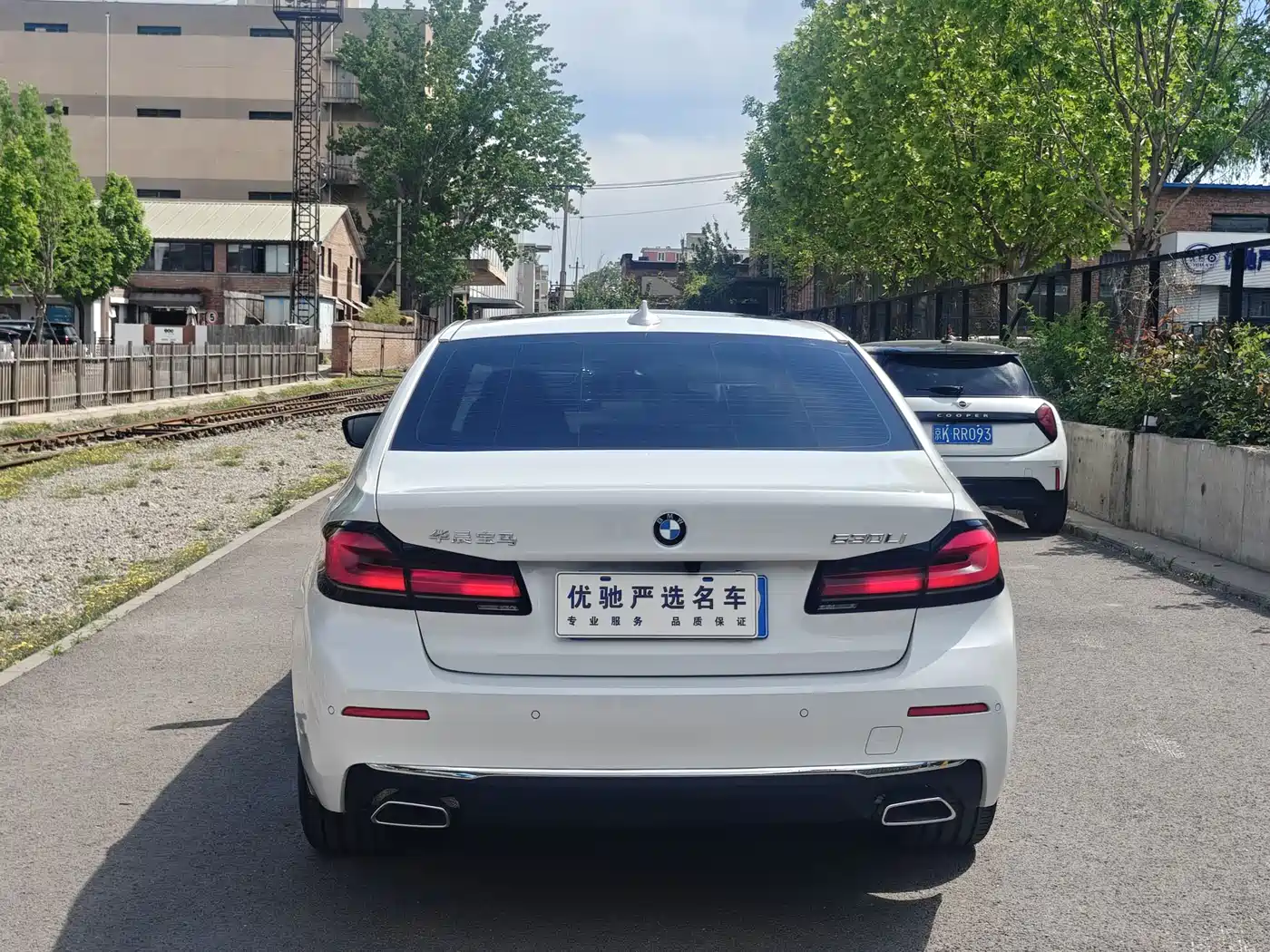 BMW 5 Series 2021 530Li Premium Luxury Package фото 7