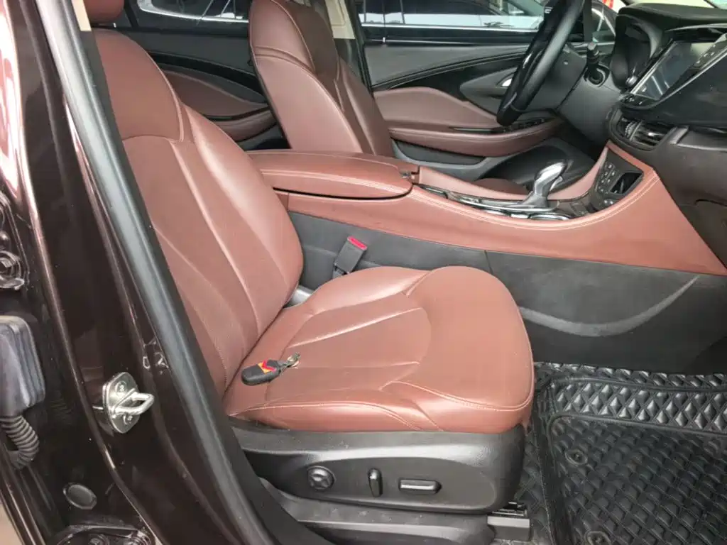 Photo 25 - Buick Envision Plus
