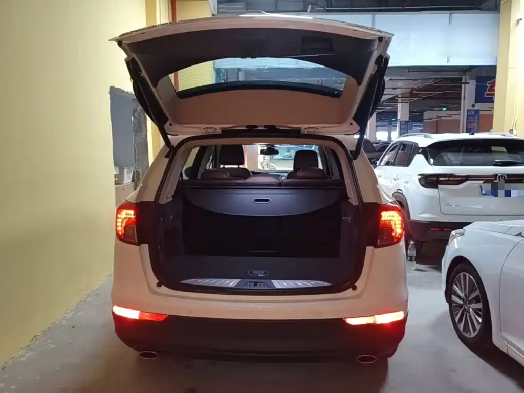 Buick Envision Plus 2015 2014 28T 4WD Luxury