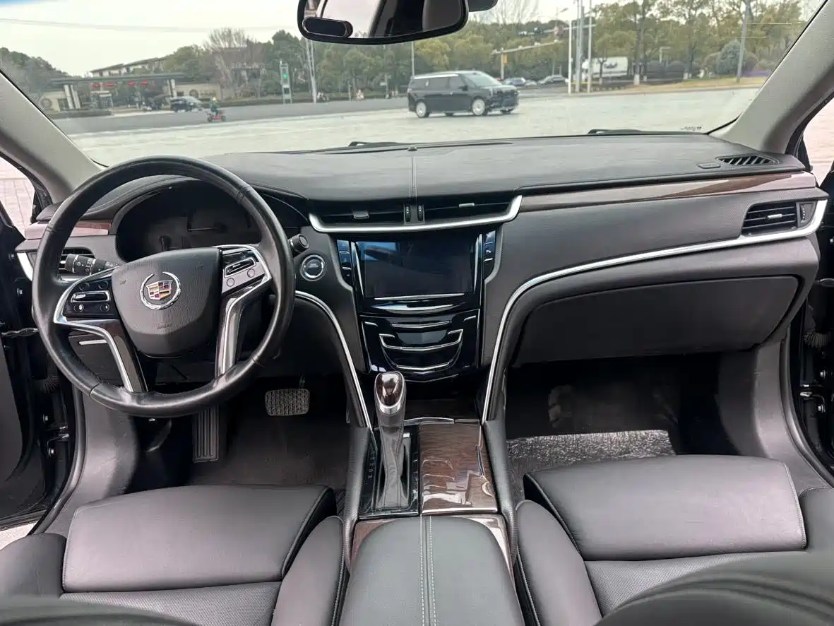 Cadillac XTS 2014 2014 28T Technology Edition
