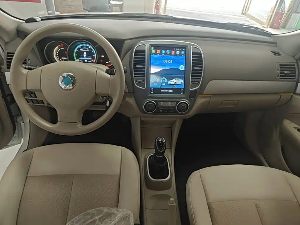 Dongfeng Junfeng E11K 2022 2019 Standard Edition