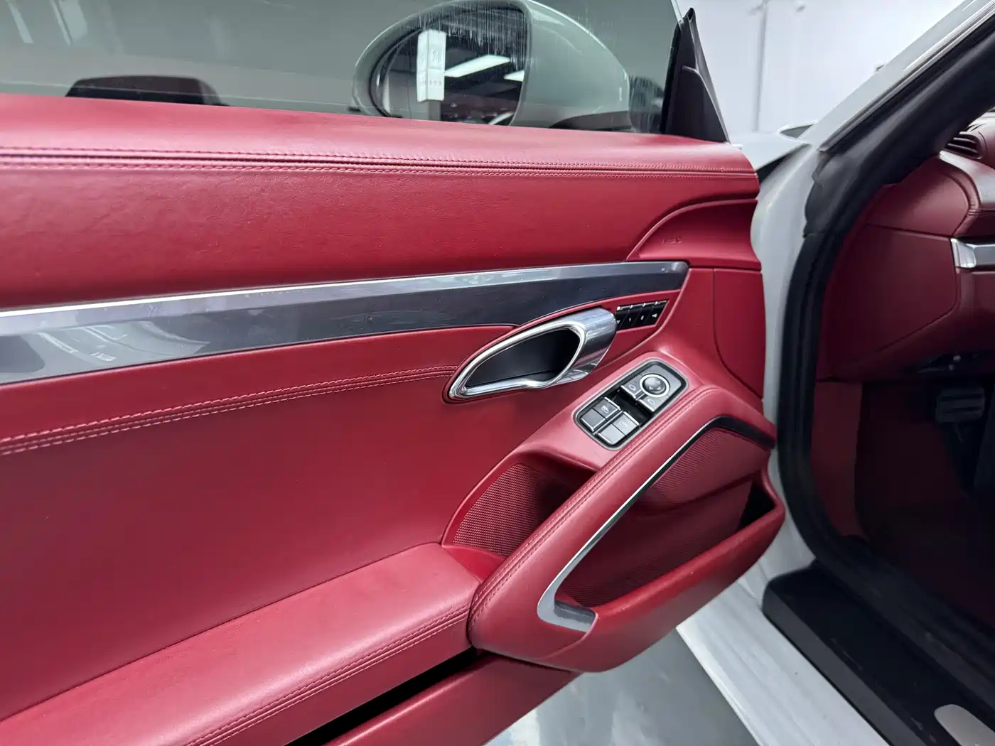 Porsche 718 2016 Boxster 2.0T фото 4