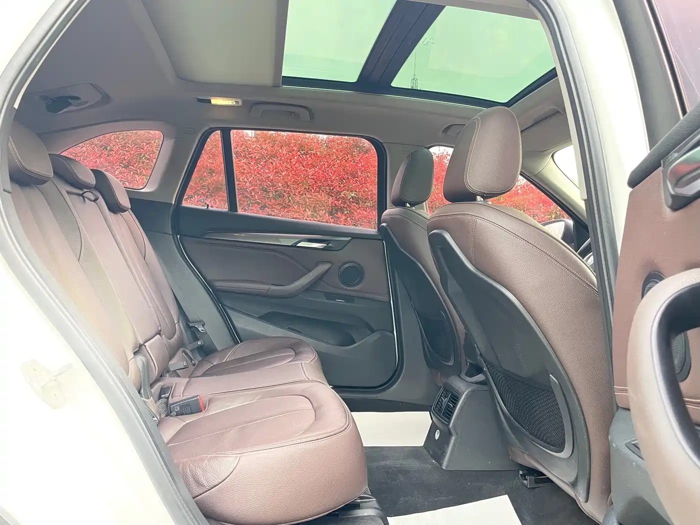 BMW X1 2018 sDrive18Li Premium Model фото 14