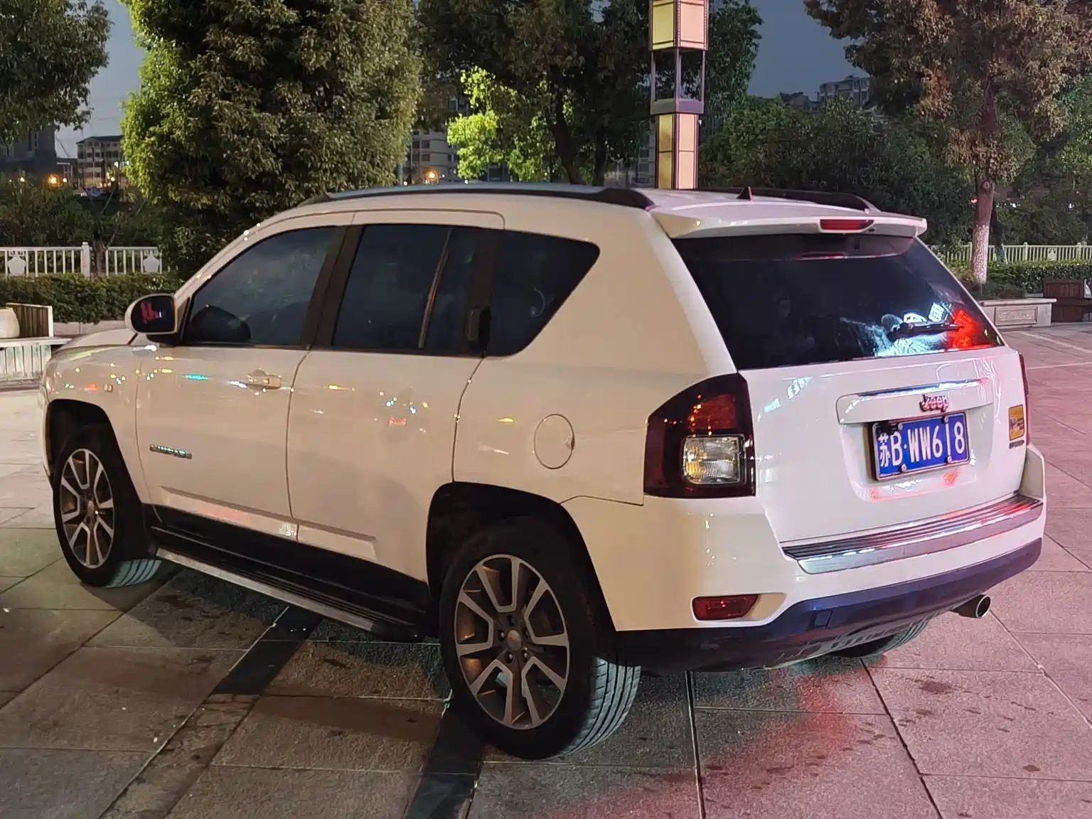 Фото 6 - Jeep Compass (Import)