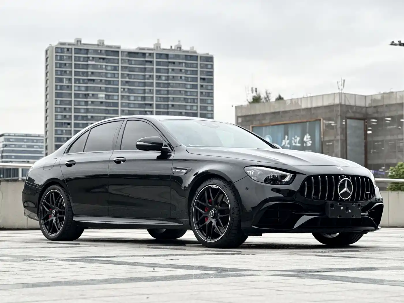 MERCEDES-BENZ E CLASS AMG