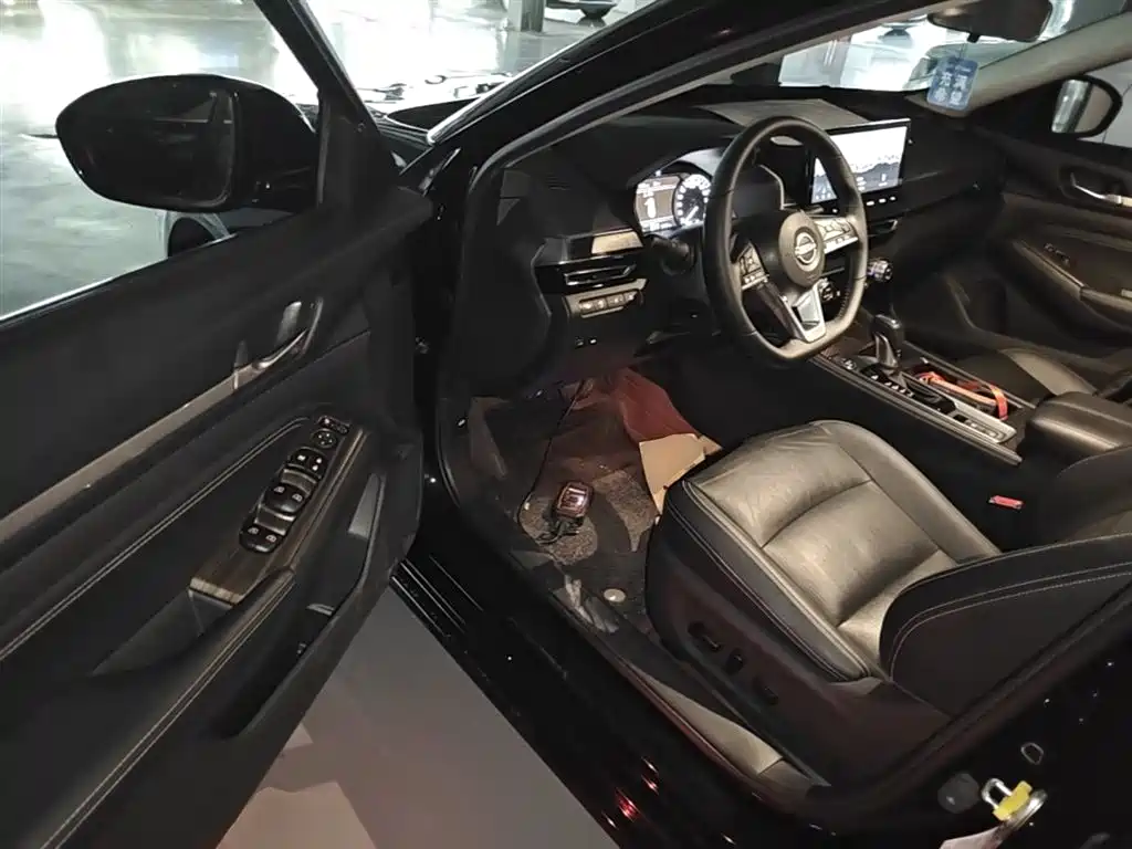 Photo 16 - Nissan Teana
