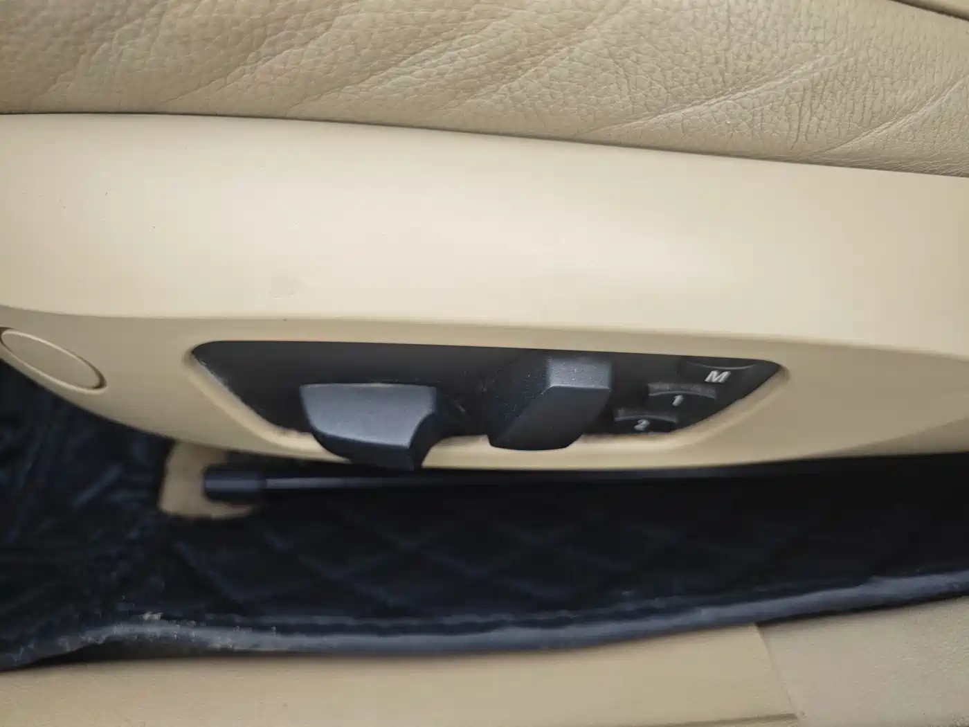 BMW 3 Series 2010 2010 325i Fashion