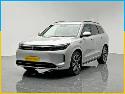 AITO M7