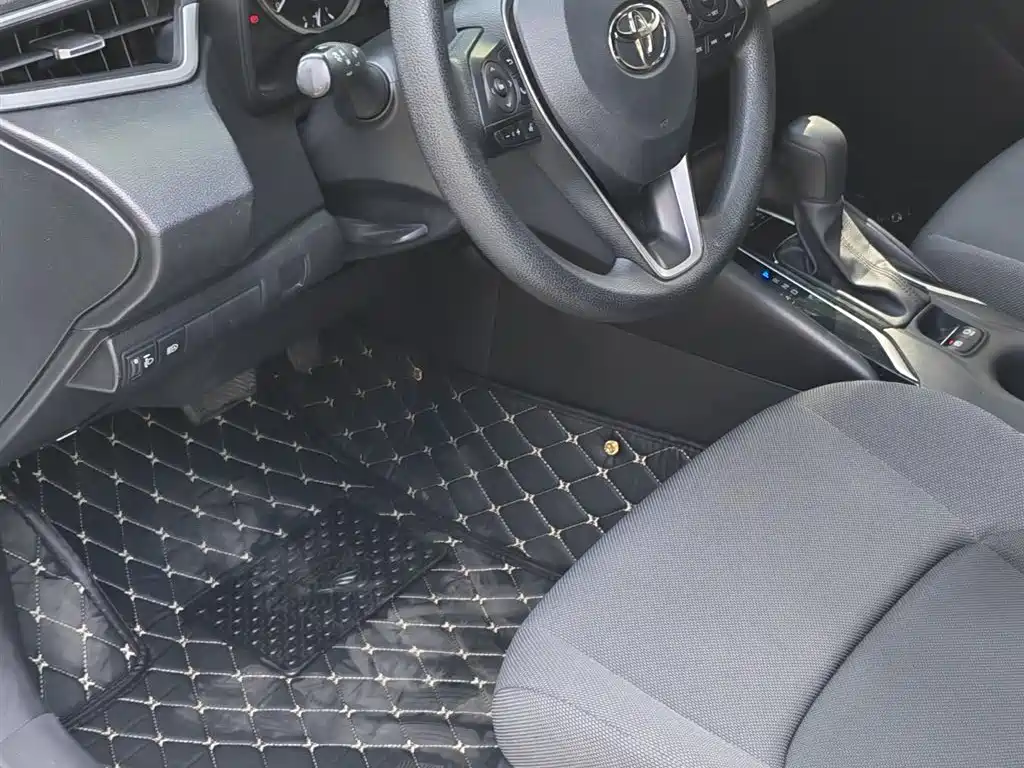 Toyota Levin 2019 185T CVT Luxury Edition China VI фото 18