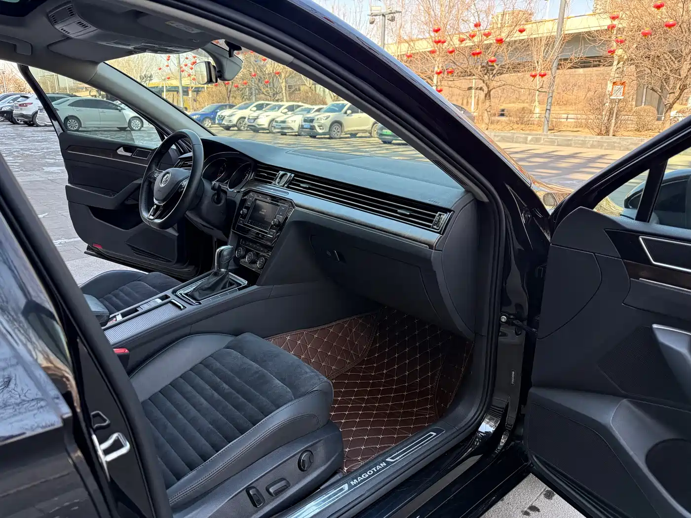 Volkswagen Magotan 2018 330TSI DSG Luxury фото 19