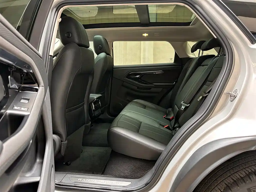 Land Rover Range Rover Evoque 2021 Range Rover Evoque L 249PS R-Dynamic S Performance Edition фото 10