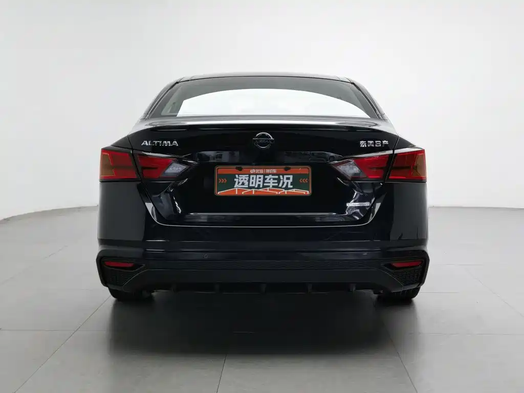 Photo 4 - Nissan Teana
