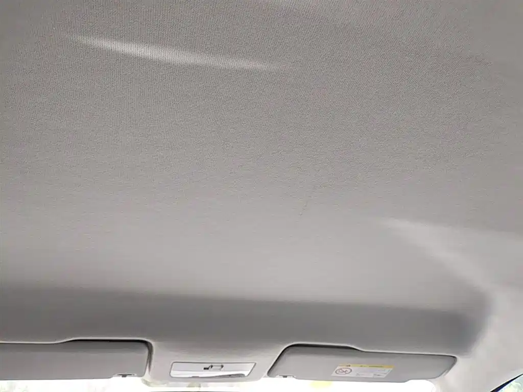 VOLKSWAGEN SANTANA