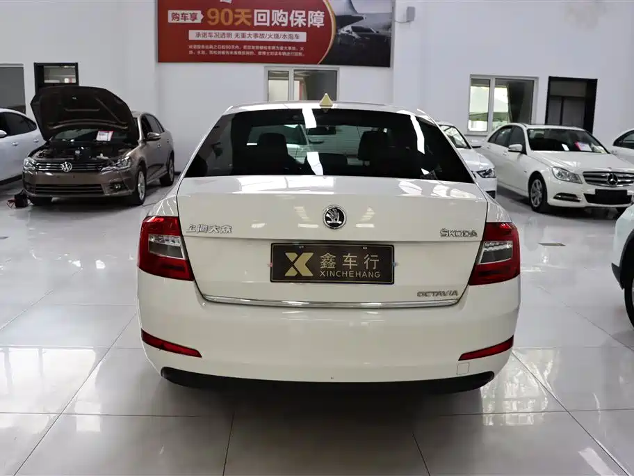 Škoda Octavia 2015 1.6L Automatic逸俊版 фото 7