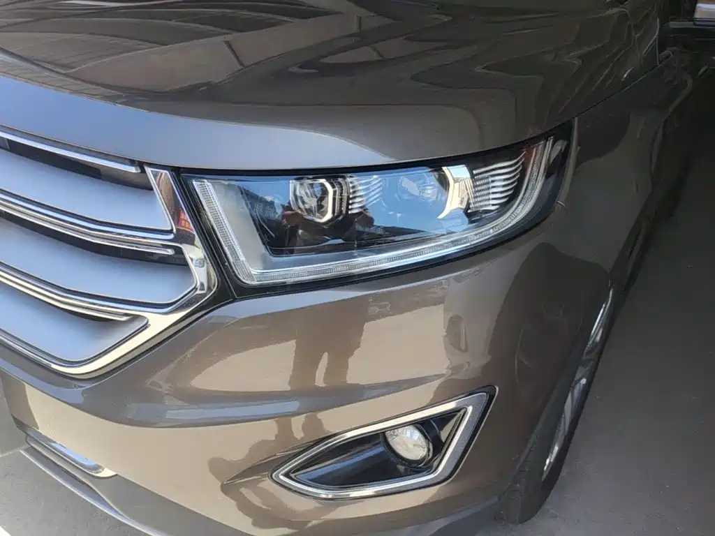 Ford Edge 2018 2018 EcoBoost 245 FWD Luxury 7-seater China V