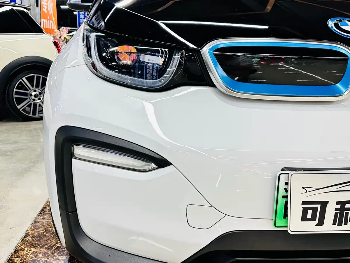 Фото 9 - BMW i3 (Import)