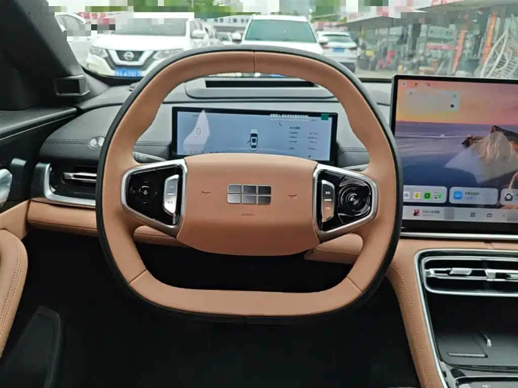 Geely Galaxy Galaxy A7 2025 EM-i фото 11