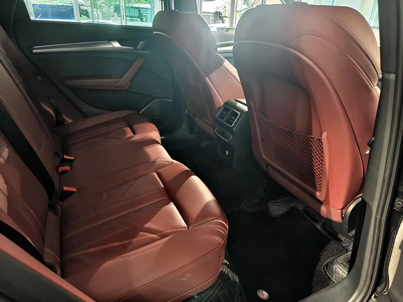 Audi Q5L 2023 40T Luxury Dynamic фото 8