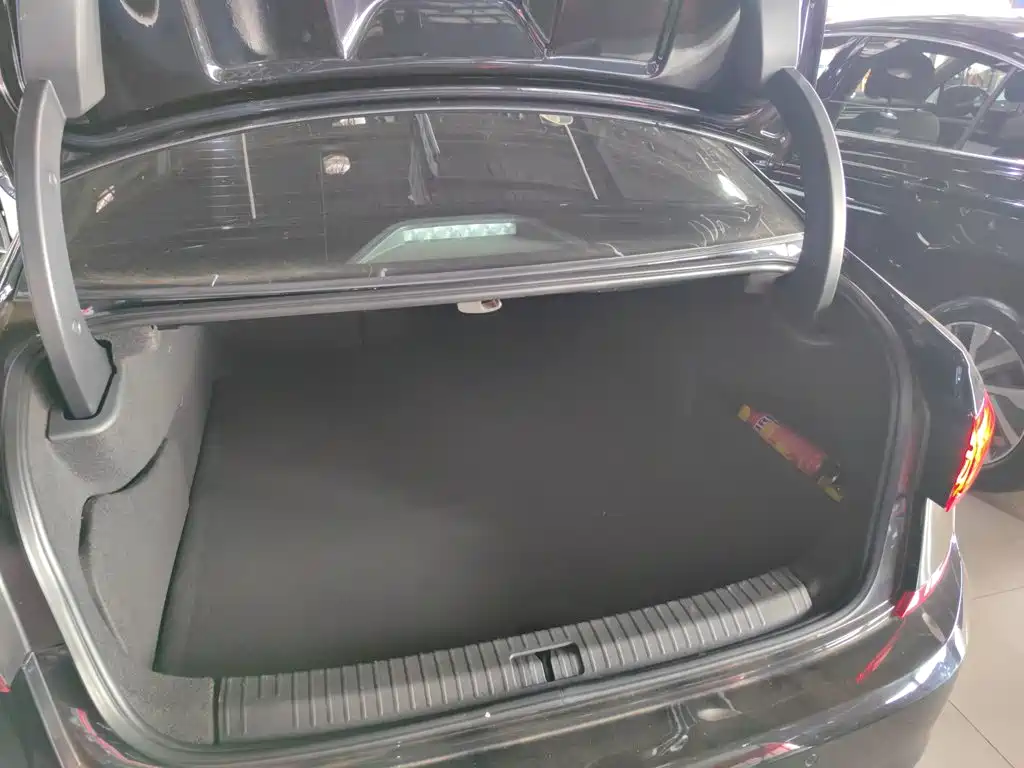 Volkswagen Passat New Energy 2024 2022 Facelift 430PHEV Hybrid Elite Edition
