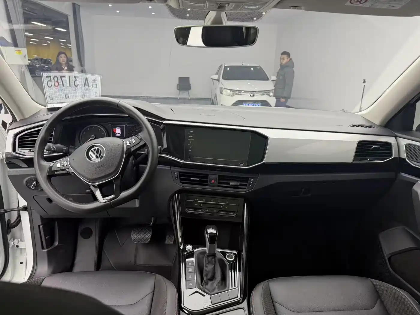 Volkswagen Tayron 2021 280TSI 2WD Luxury Smart Connect фото 21