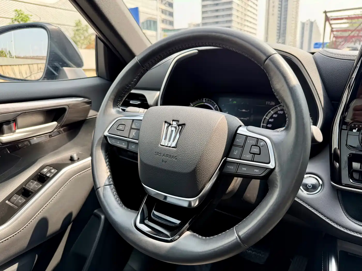 Toyota Crown Kluger 2024 2.5L HEV 4WD Luxury Edition фото 29