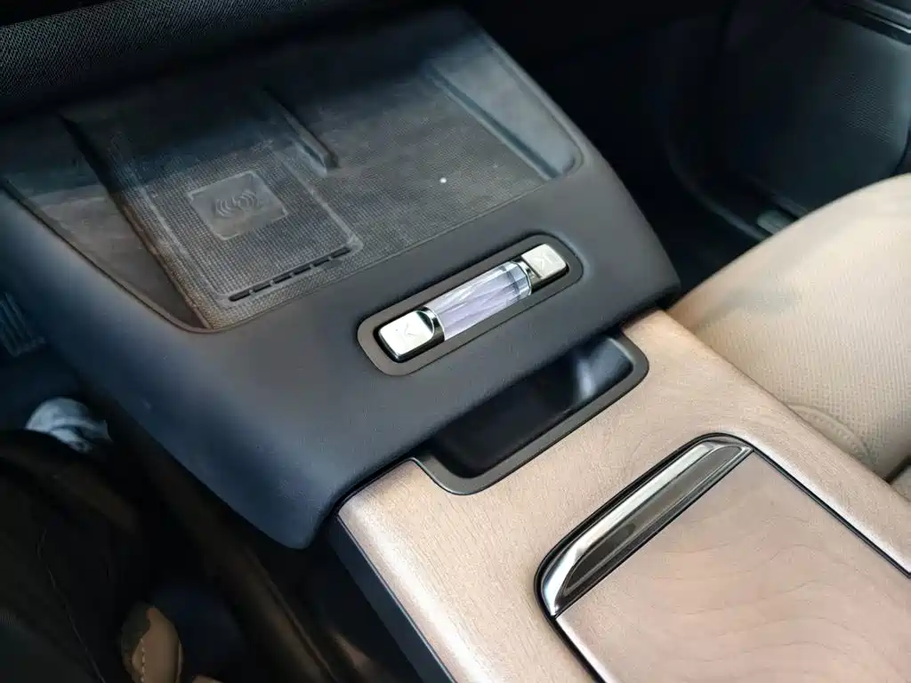 Volvo XC70 Plug-in Hybrid 2026 2026 4WD Ultra Long Range Plus
