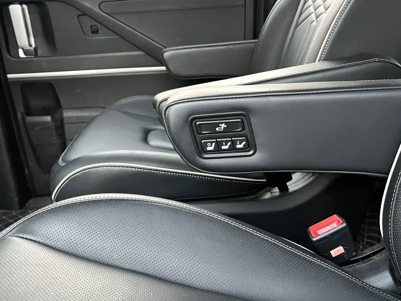 Hyundai Custo 2022 2021 380TGDi Smart Love Premium LUX Premium