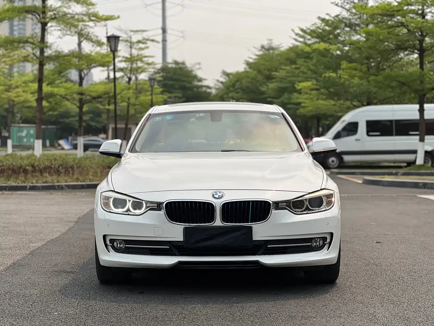 BMW 3 Series 2014 320Li Fashion фото 2